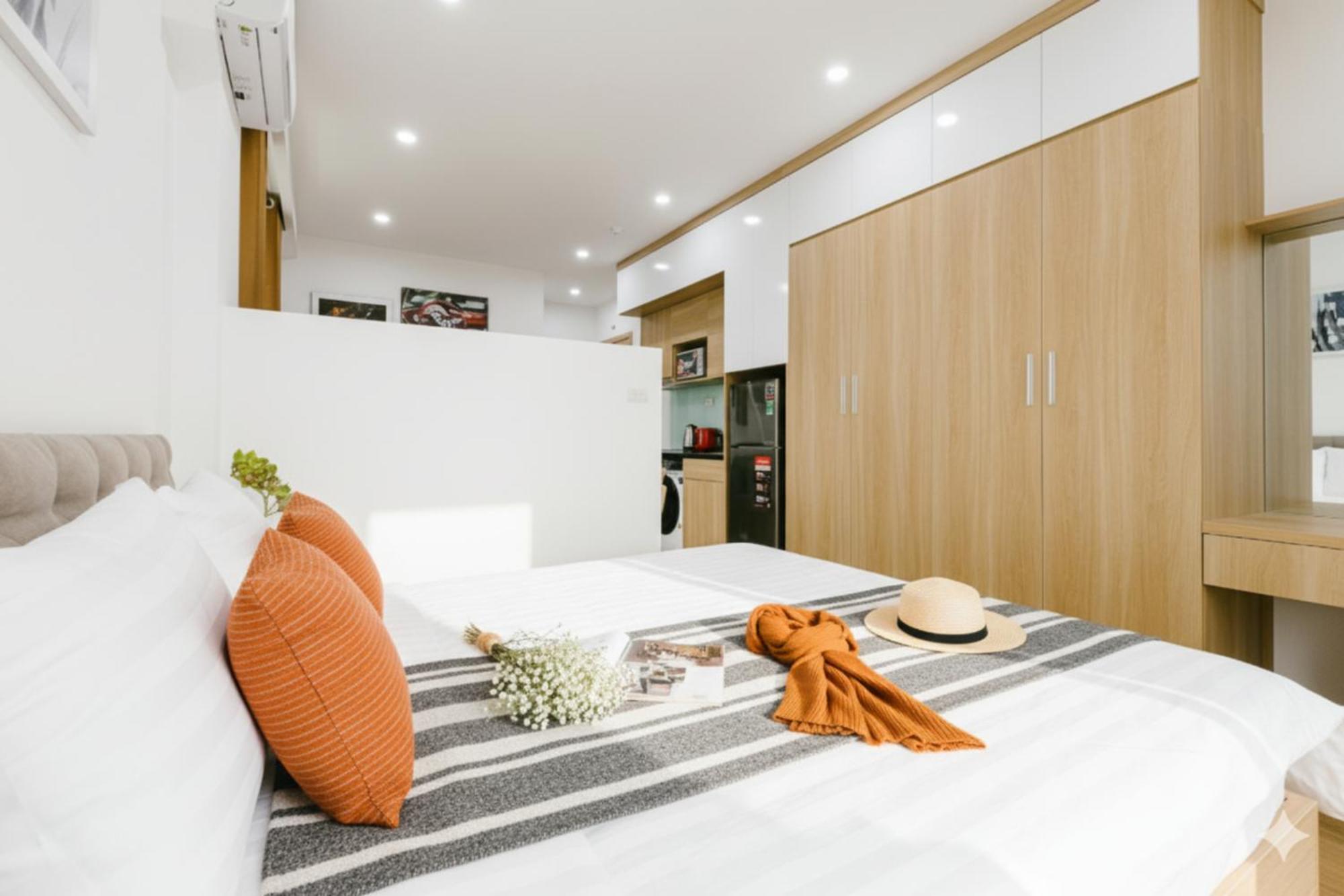 The Euphoria - Flexible Check-In Time - Stay 24 Hours, Hanoi